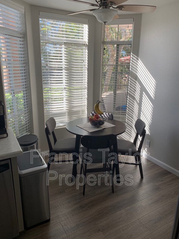 Beautiful Two Bedroom Condo Available in Mission Del Oro property image