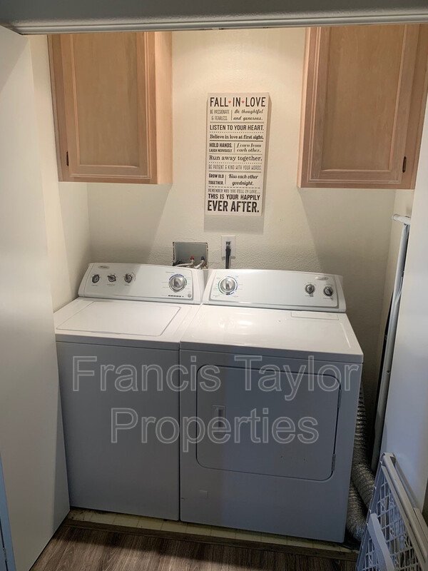 Beautiful Two Bedroom Condo Available in Mission Del Oro property image